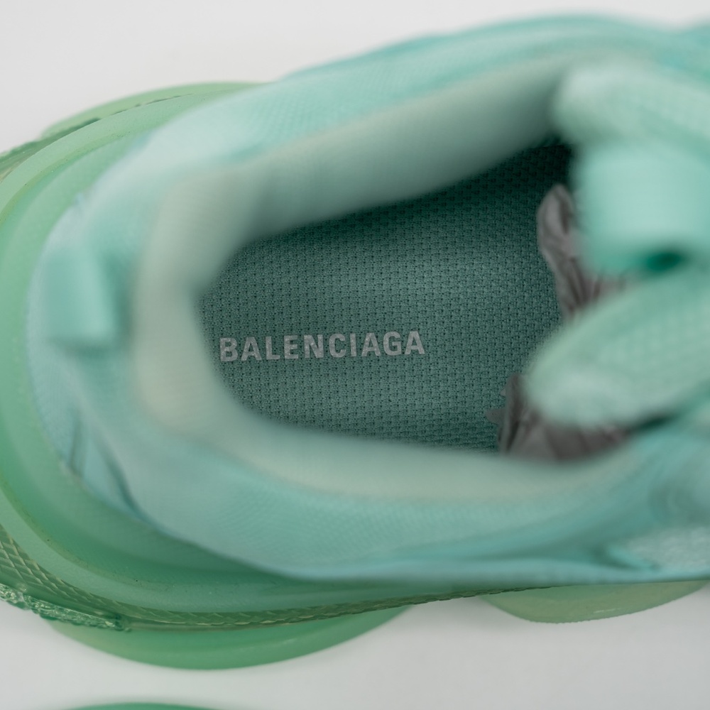 size 37 EU / 7 US Balenciaga Triple S Sneakers Mint Green - Picture 11 of 15
